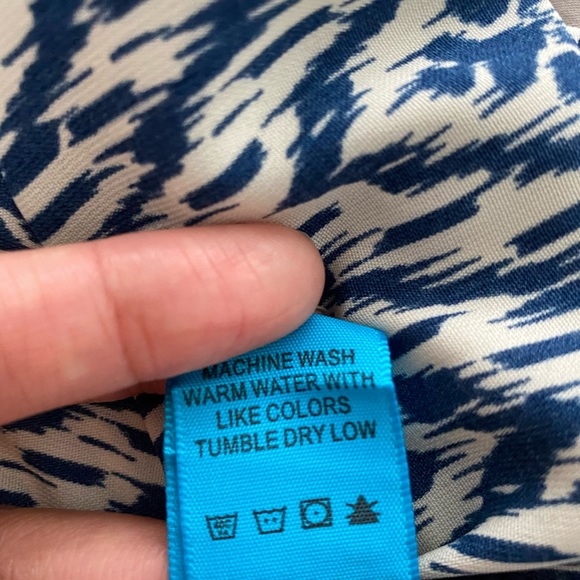 Pookie and Sebastian Cream and Blue Abstract Pattern Blouse - Picture 13 of 14